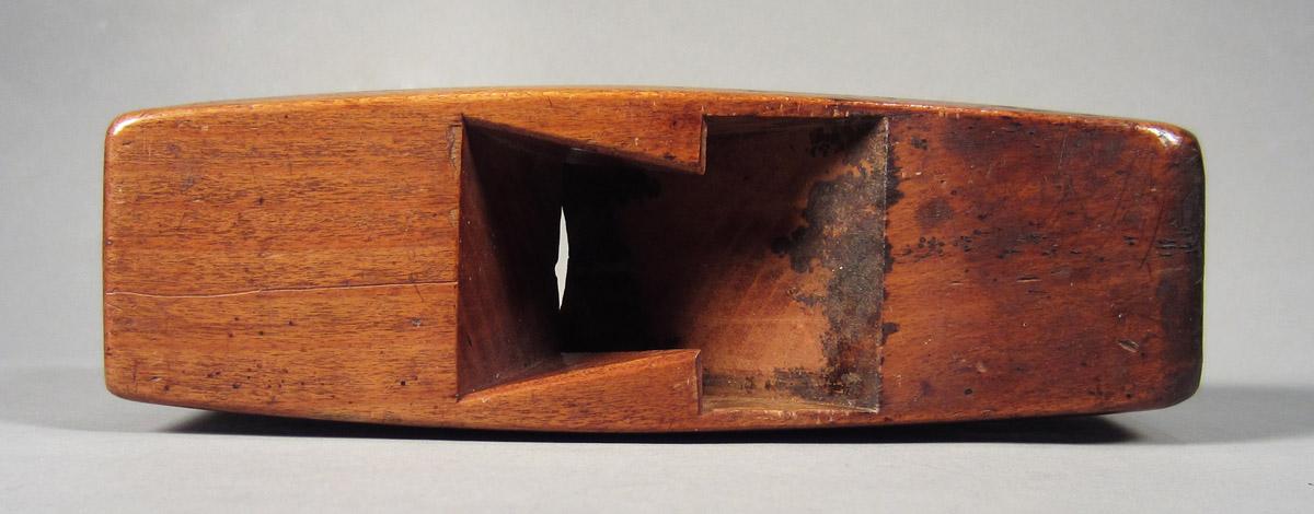 1957.0093.053 A-C Hollow plane, top