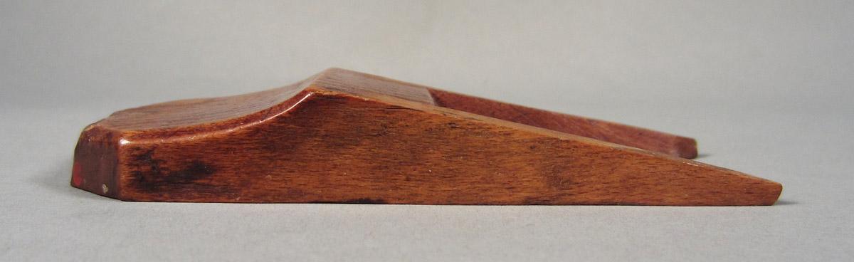 1957.0093.053 A-C Hollow plane, wedge side