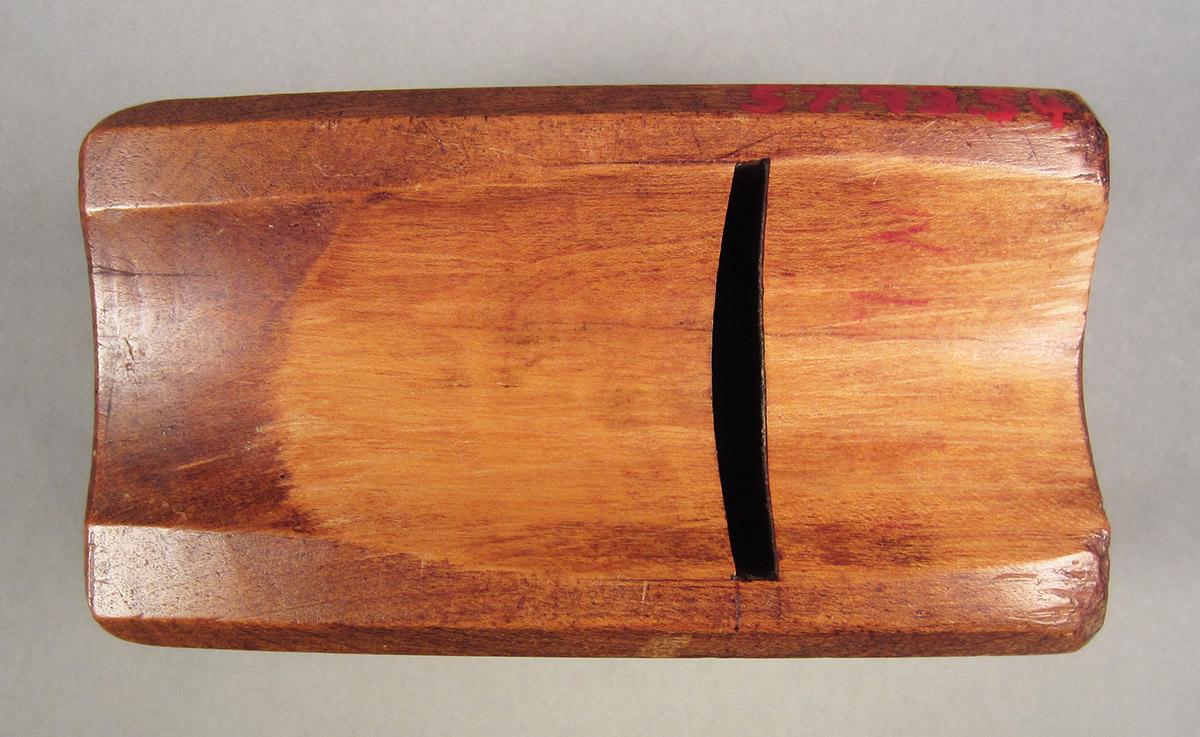 1957.0093.054, Hollow plane, sole