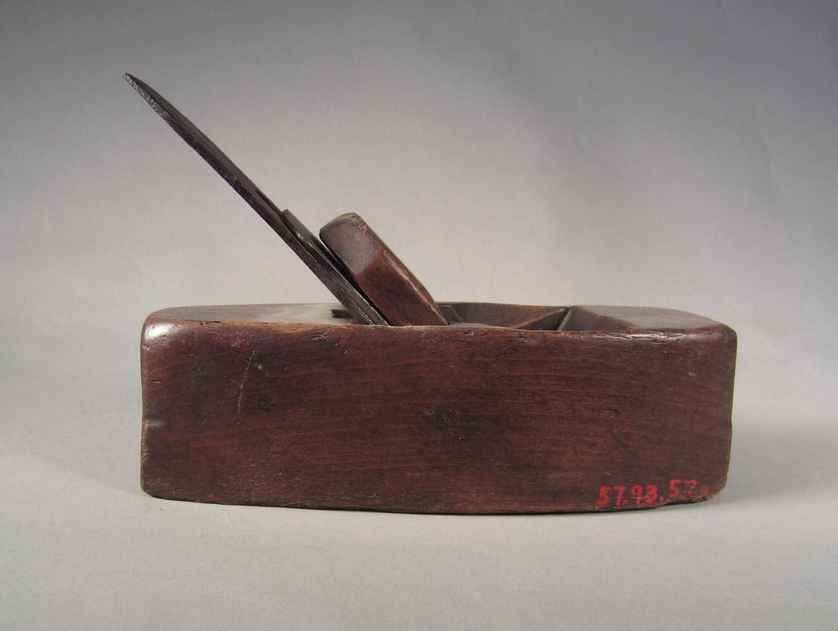 1957.0093.057 A-C Smoothing plane, View 1