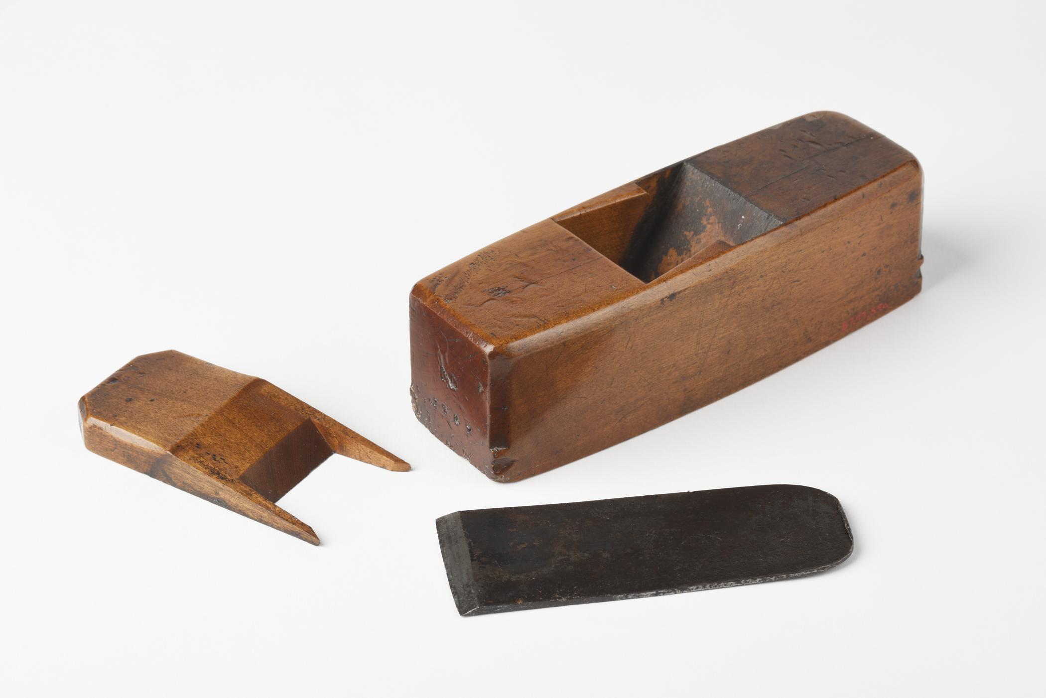 1957.0093.059 A-C Tool (for wood), view 1