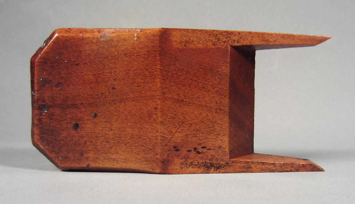 1957.0093.059 A-C Smoothing plane, wedge top