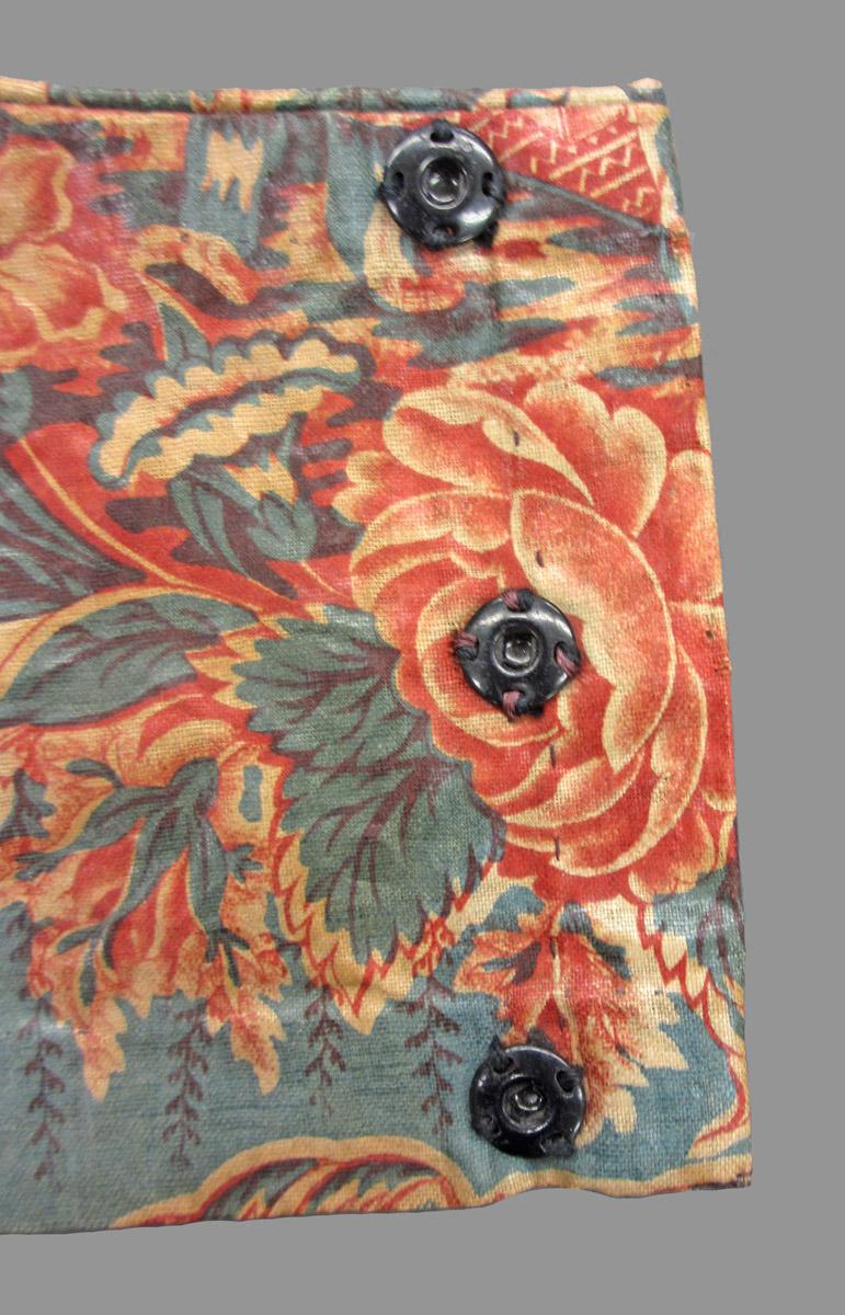 1969.3560.012 Textile, printed detail