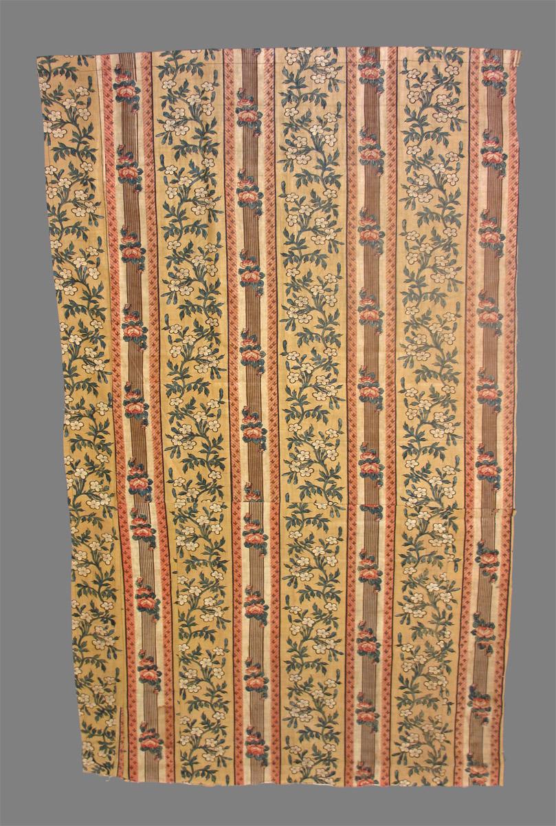 1969.3588.001 textile, printed obverse