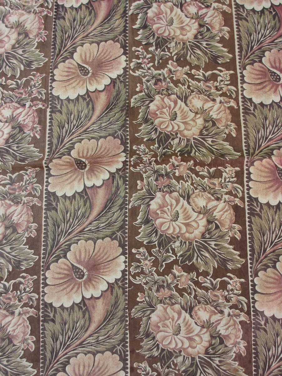T2244 Textile, printed partial design repeat