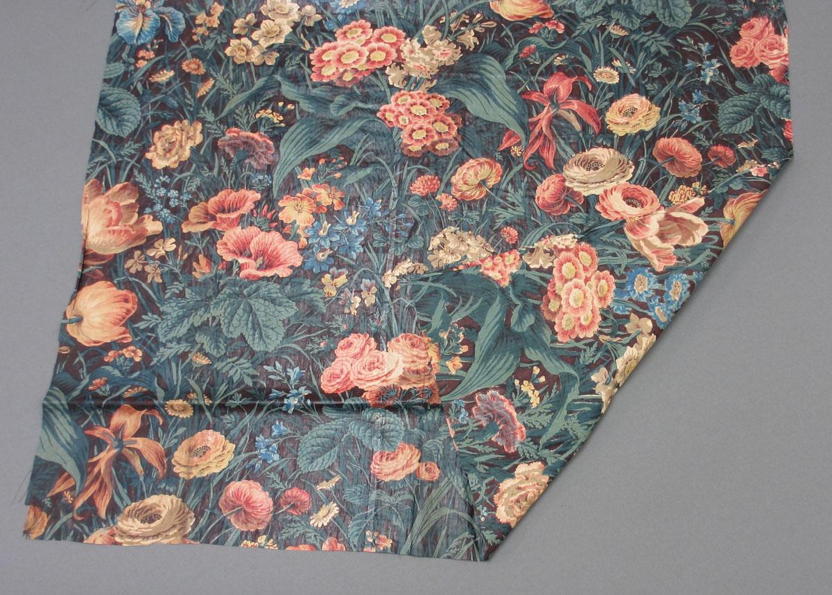 1969.3592 A Textile, printed partial folded corner