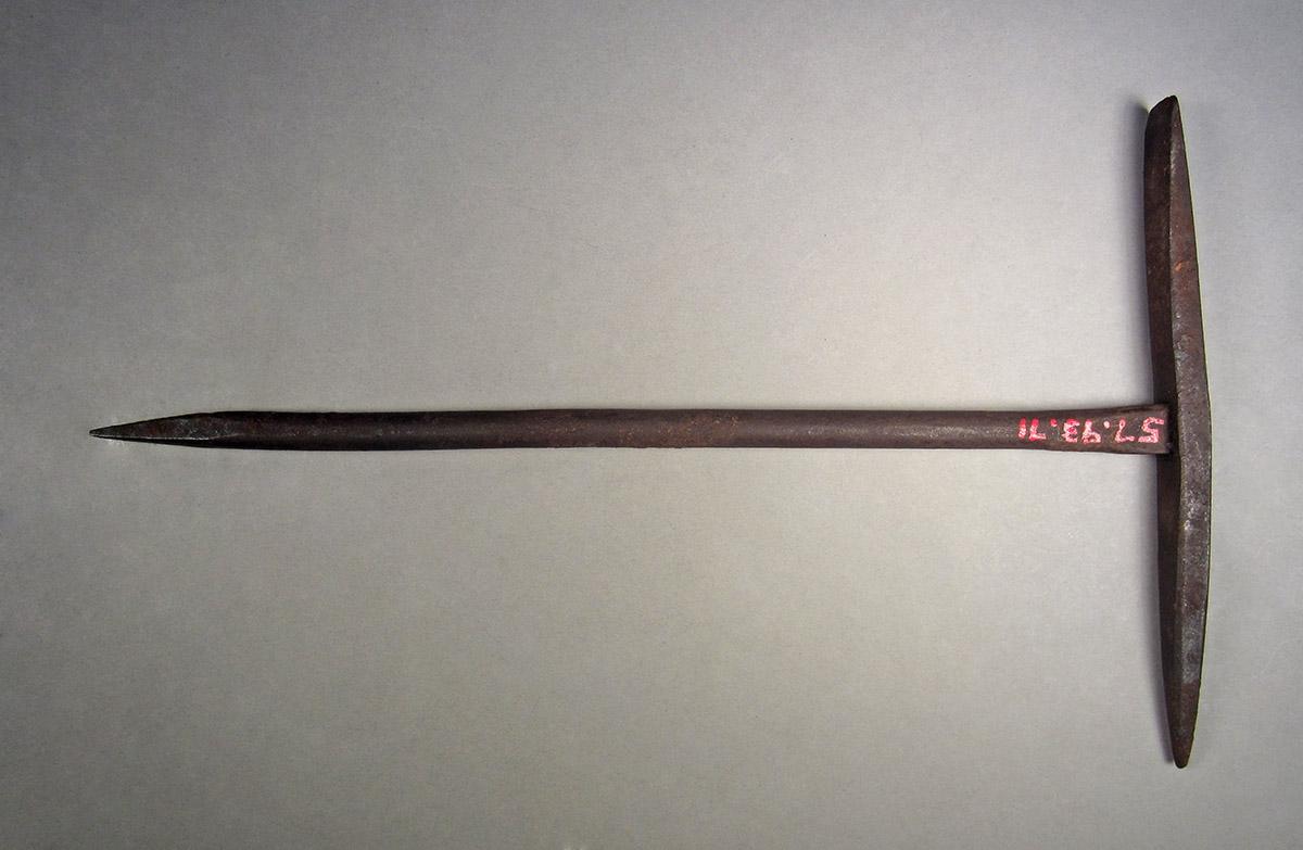 1957.0093.071, Pick, side 2