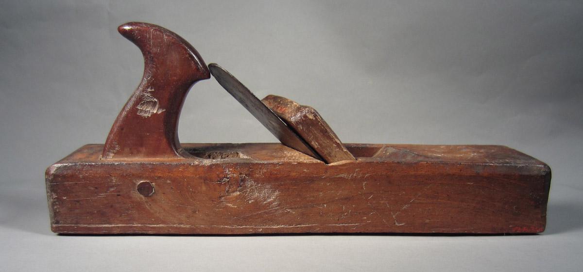 1957.0093.075 A-C Rabbet plane, View 1