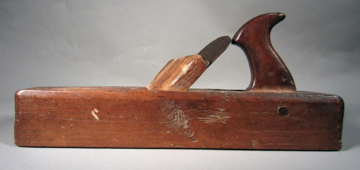 1957.0093.075 A-C Rabbet plane, View 2