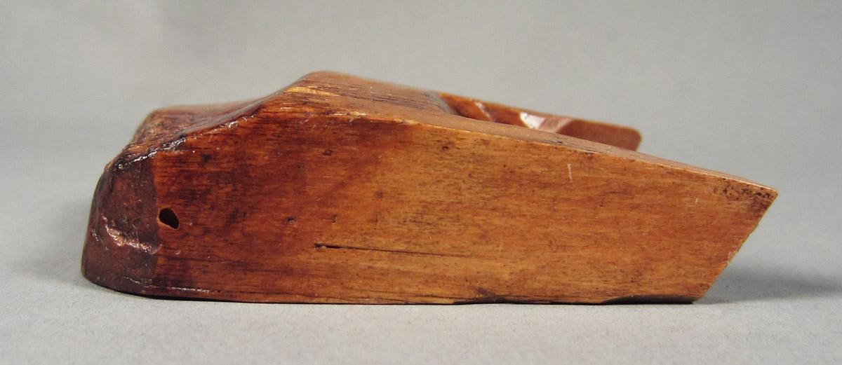 1957.0093.077 A-C Fore plane, wedge side