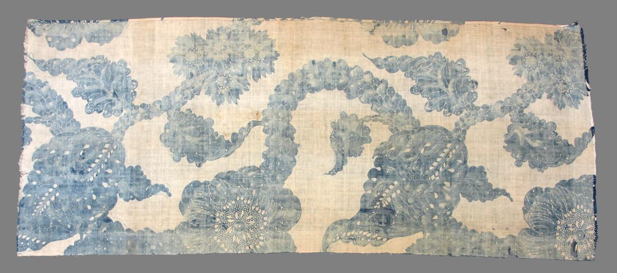 1969.3640.001 textile, printed reverse