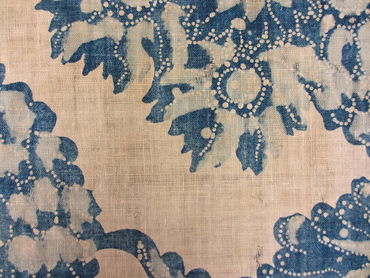 1969.3640.002 textile, printed detail 2