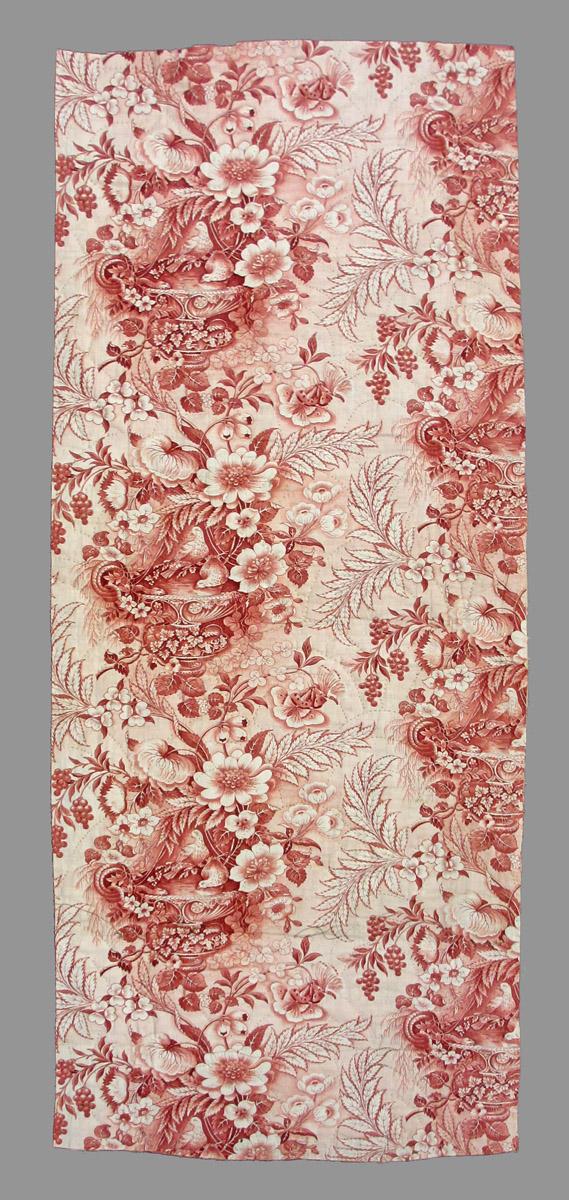 1969.3645.001 textile, printed reverse