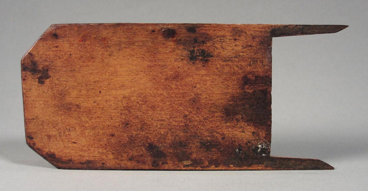 1957.0093.081 A-C Long plane, wedge bottom