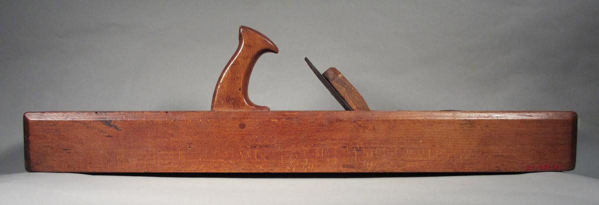 1957.0093.081 A-C Long plane, overall