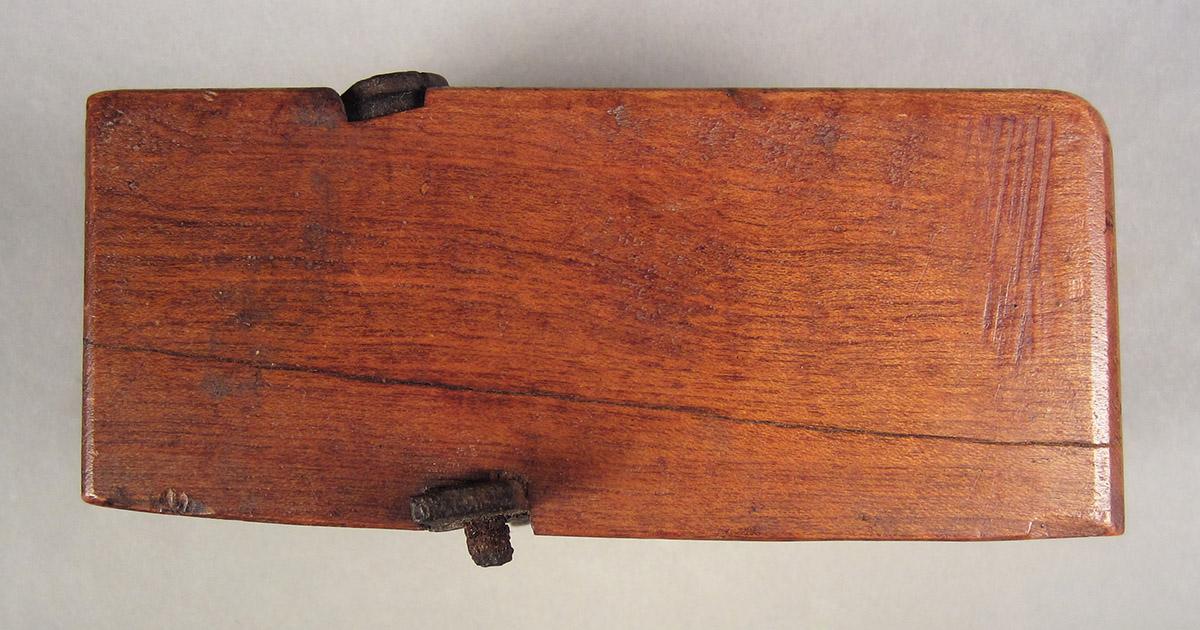 1957.0093.083, Spokeshave, side 2