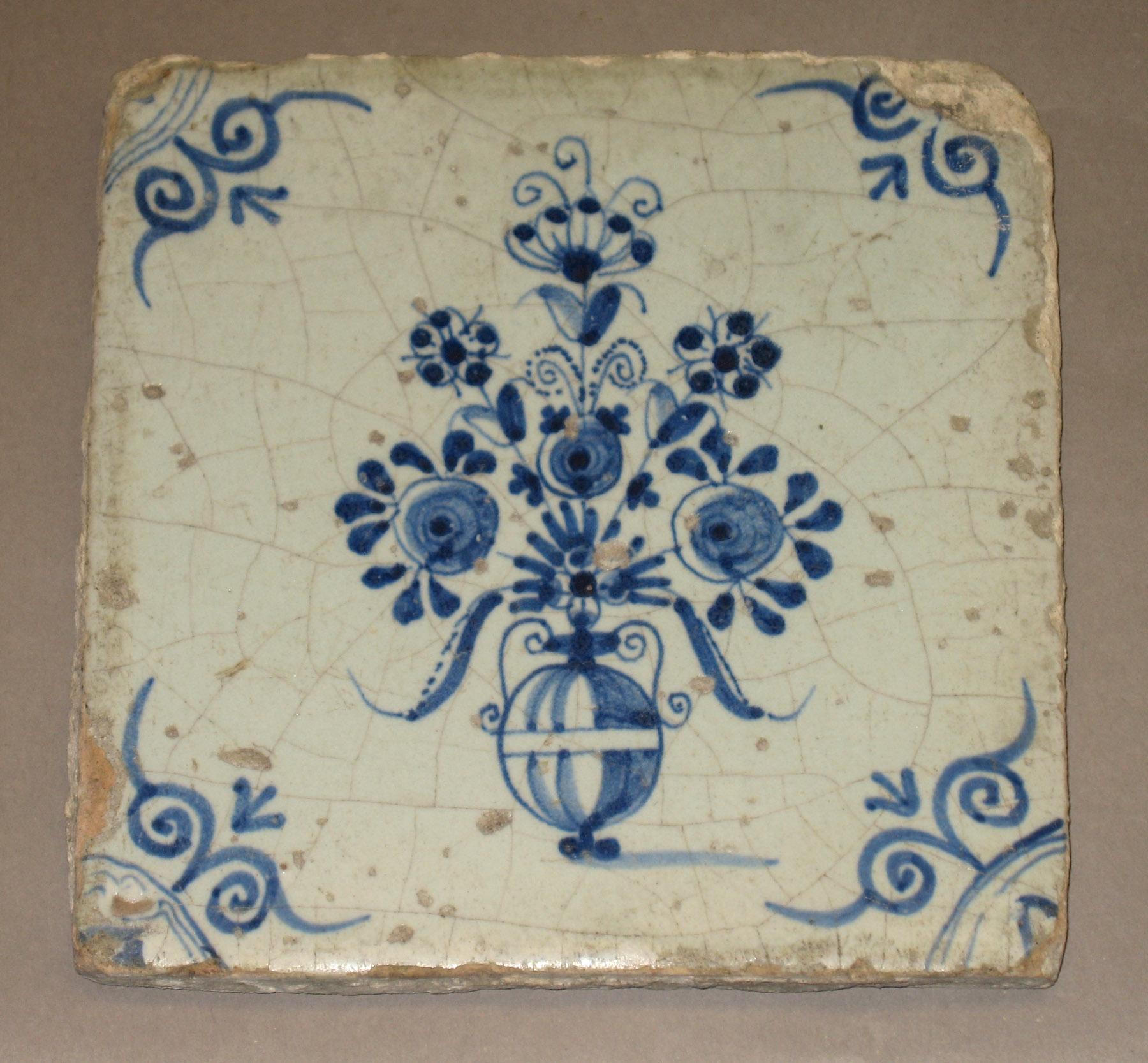 1969.3692.001 Delft tile