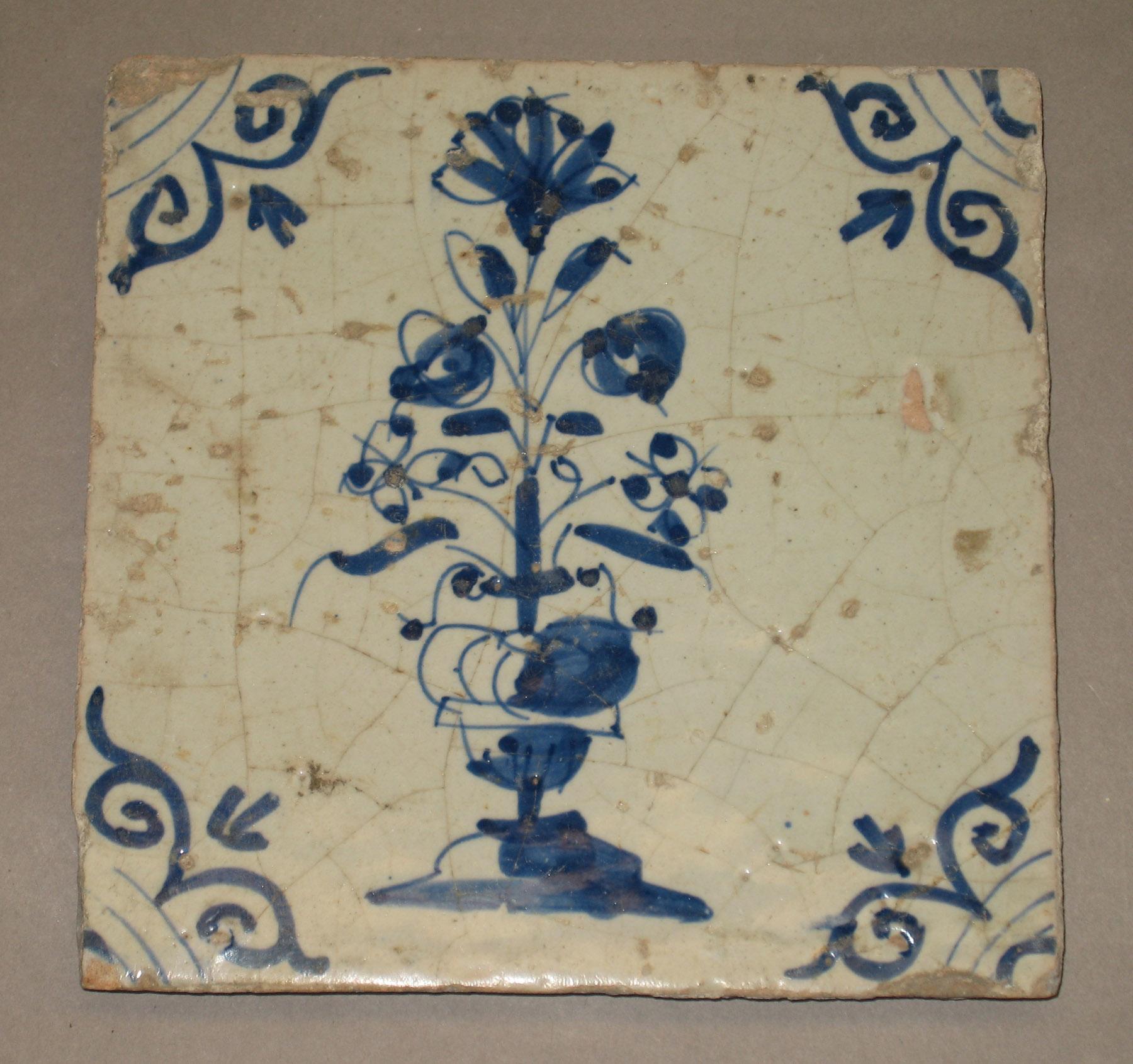 1969.3692.003 Delft tile