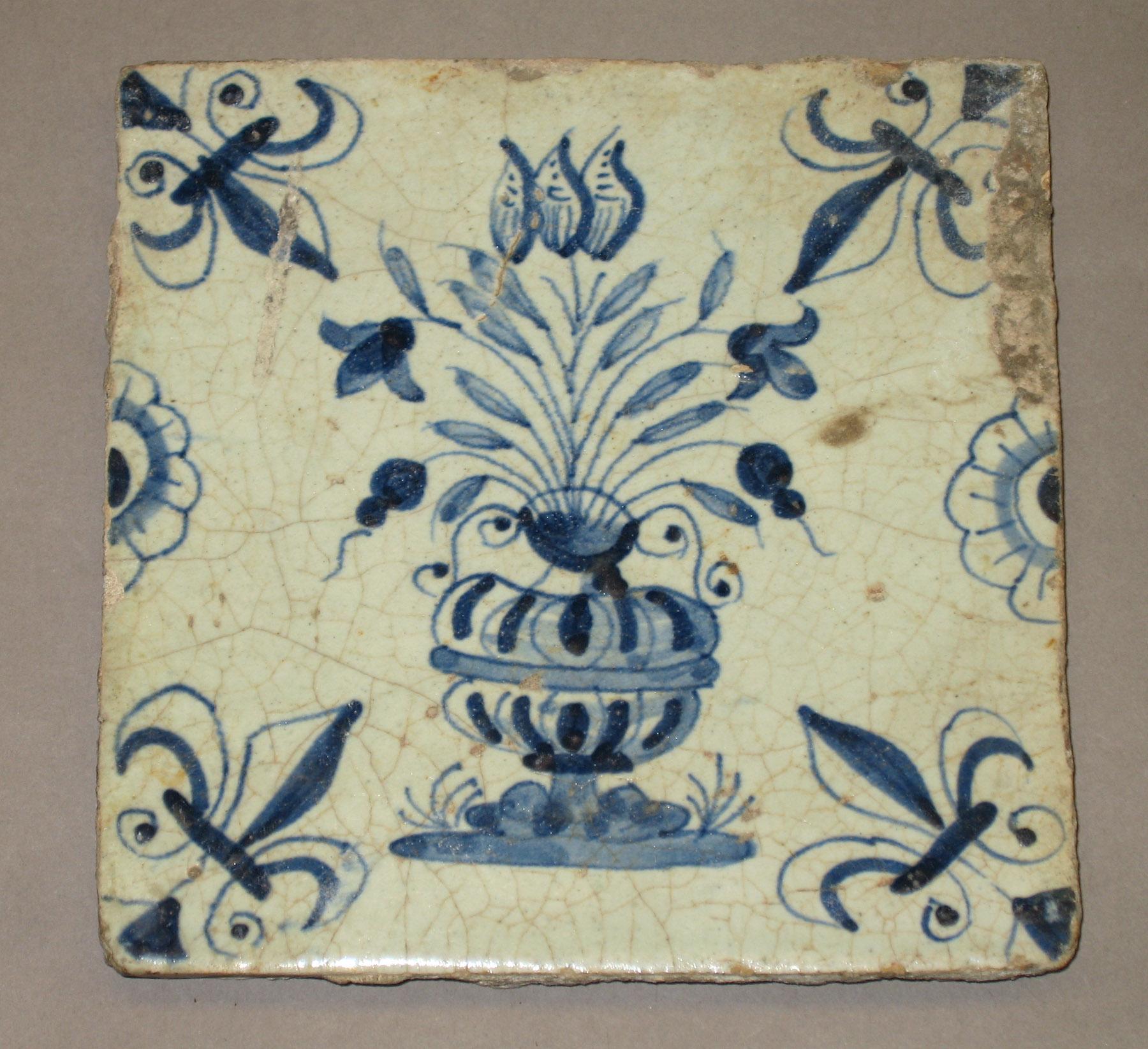 1969.3697.003 Delft tile
