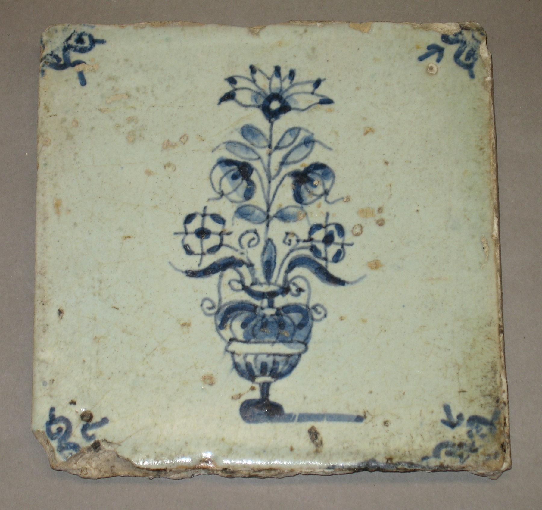 1969.3698.001 Delft tile