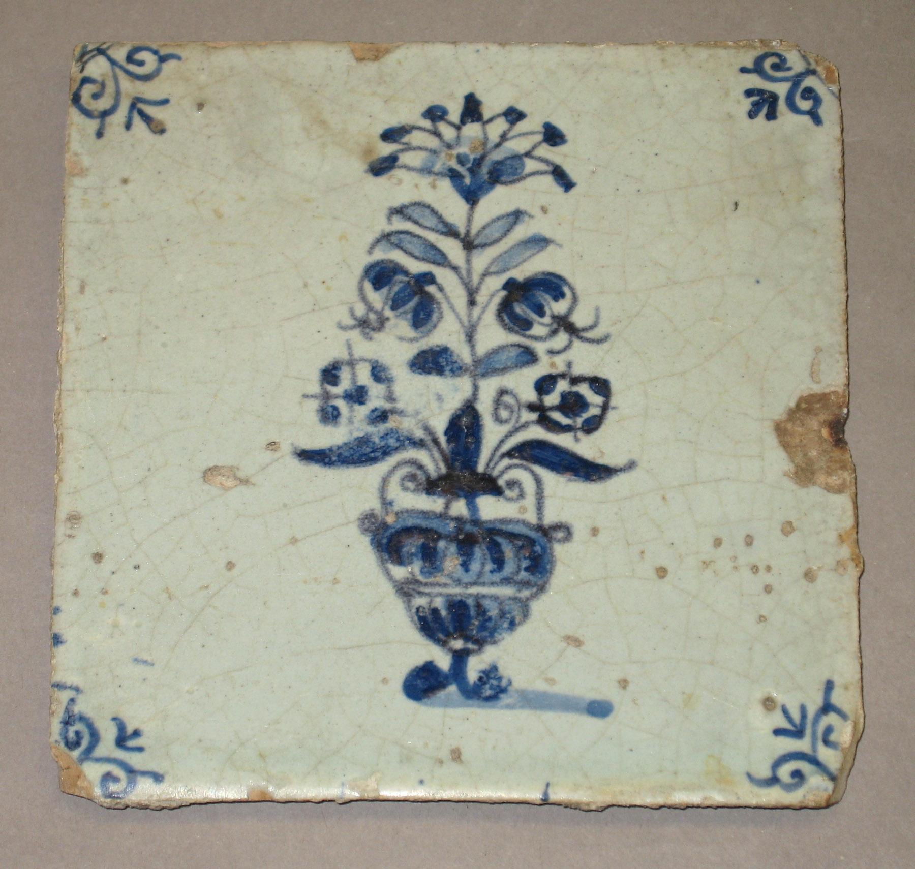 1969.3698.002 Delft tile