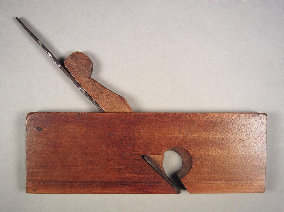 1957.0093.089 A-C, Rabbet plane, overall side 1