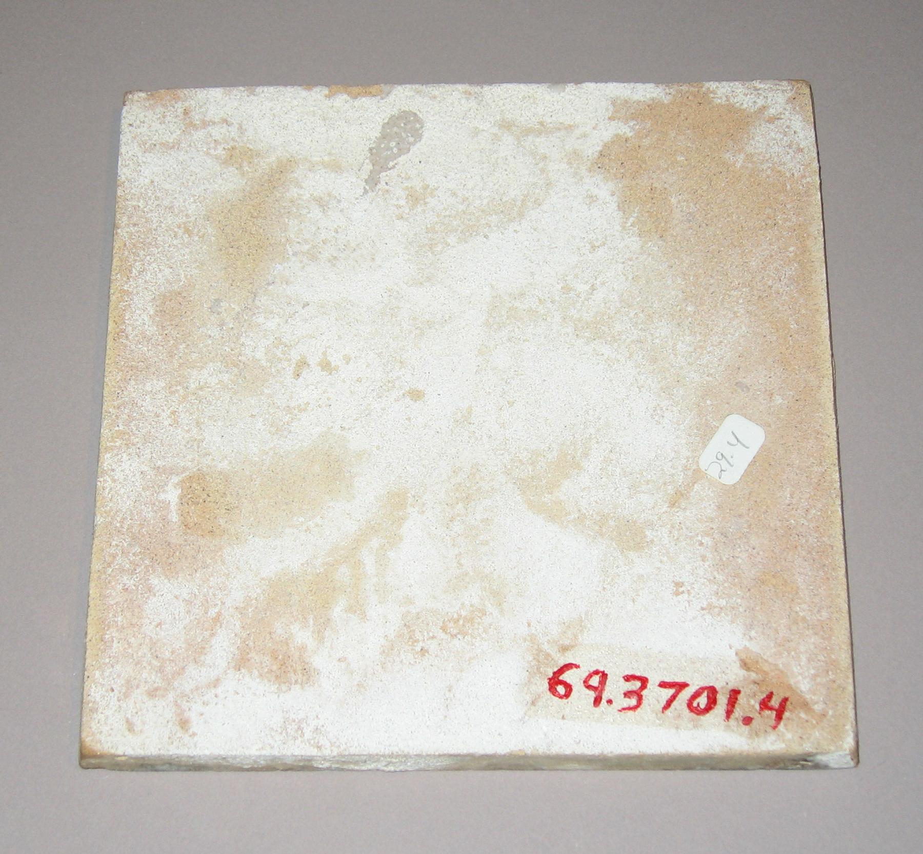 1969.3701.004 Delft tile (back)