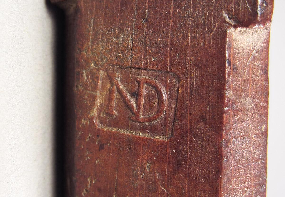 1957.0093.091 A-C, Molding plane, mark