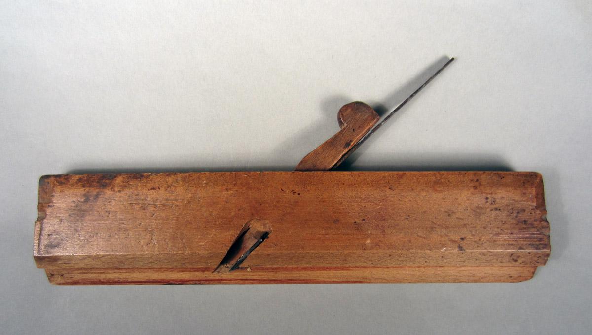 1957.0093.097 A-C Bead plane, View 1