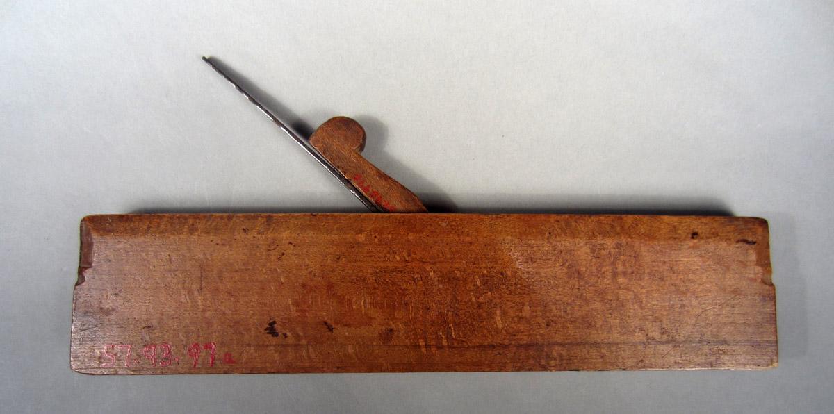 1957.0093.097 A-C Bead plane, View 2