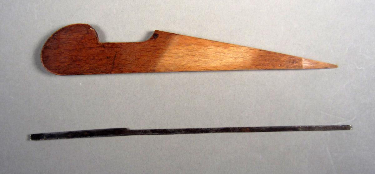 1957.0093.098 B-C Hollow plane, View 1