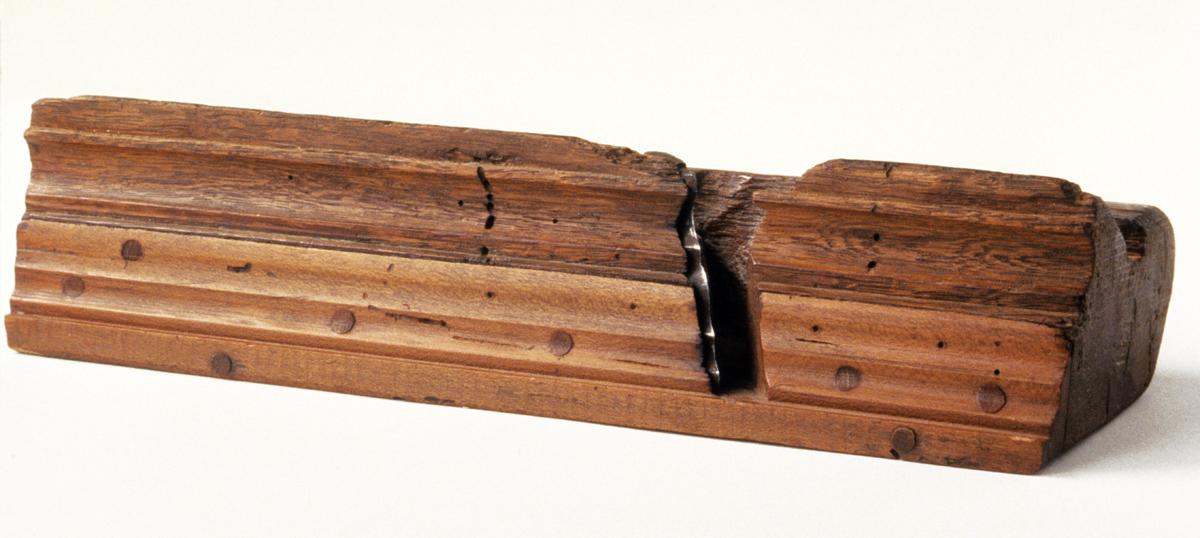 1957.0093.100 Molding Plane, View 2