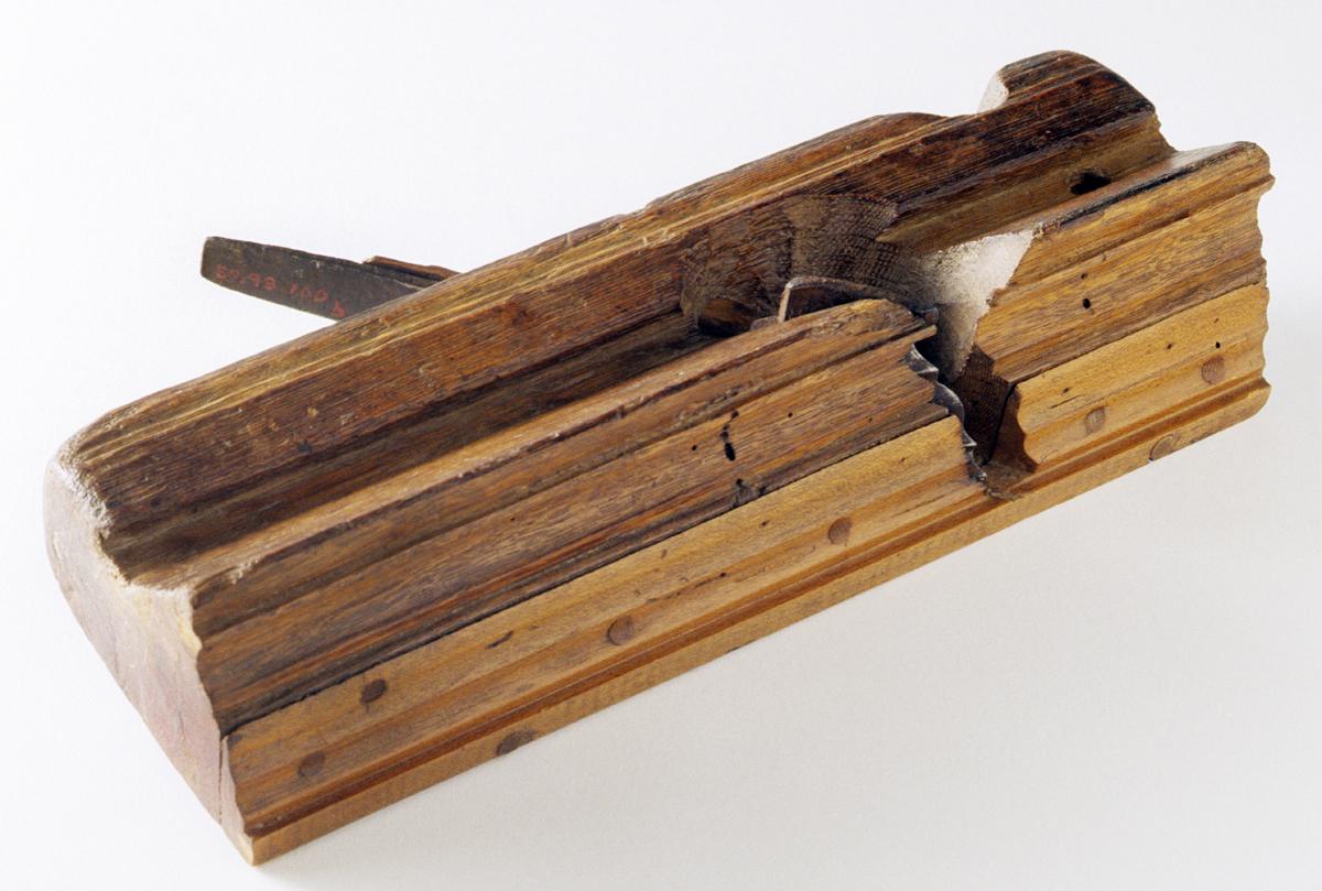 1957.0093.100 Molding Plane, View 3