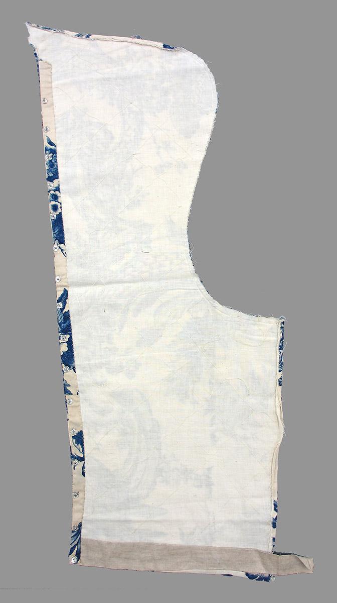 1969.3798.003 textile, printed reverse