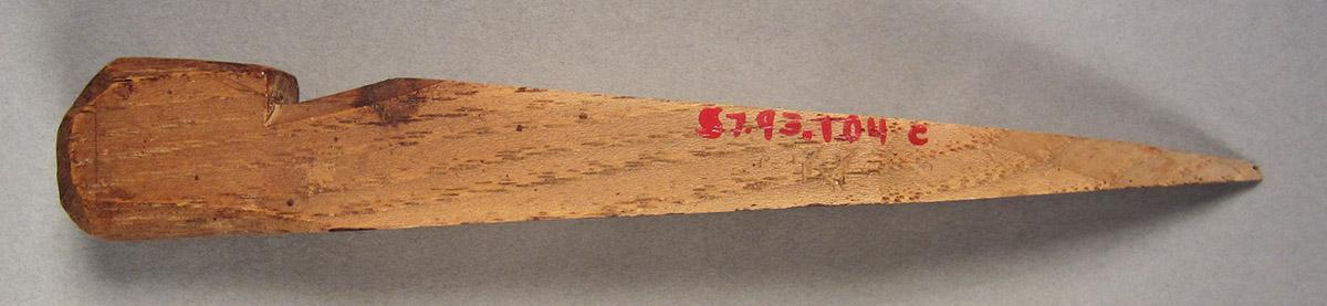 1957.0093.104 A-C, Molding plane, wedge side 1