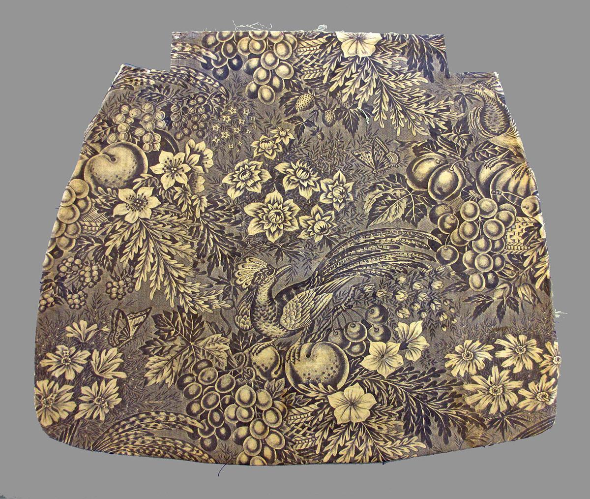 1969.3818.001 C textile, printed obverse