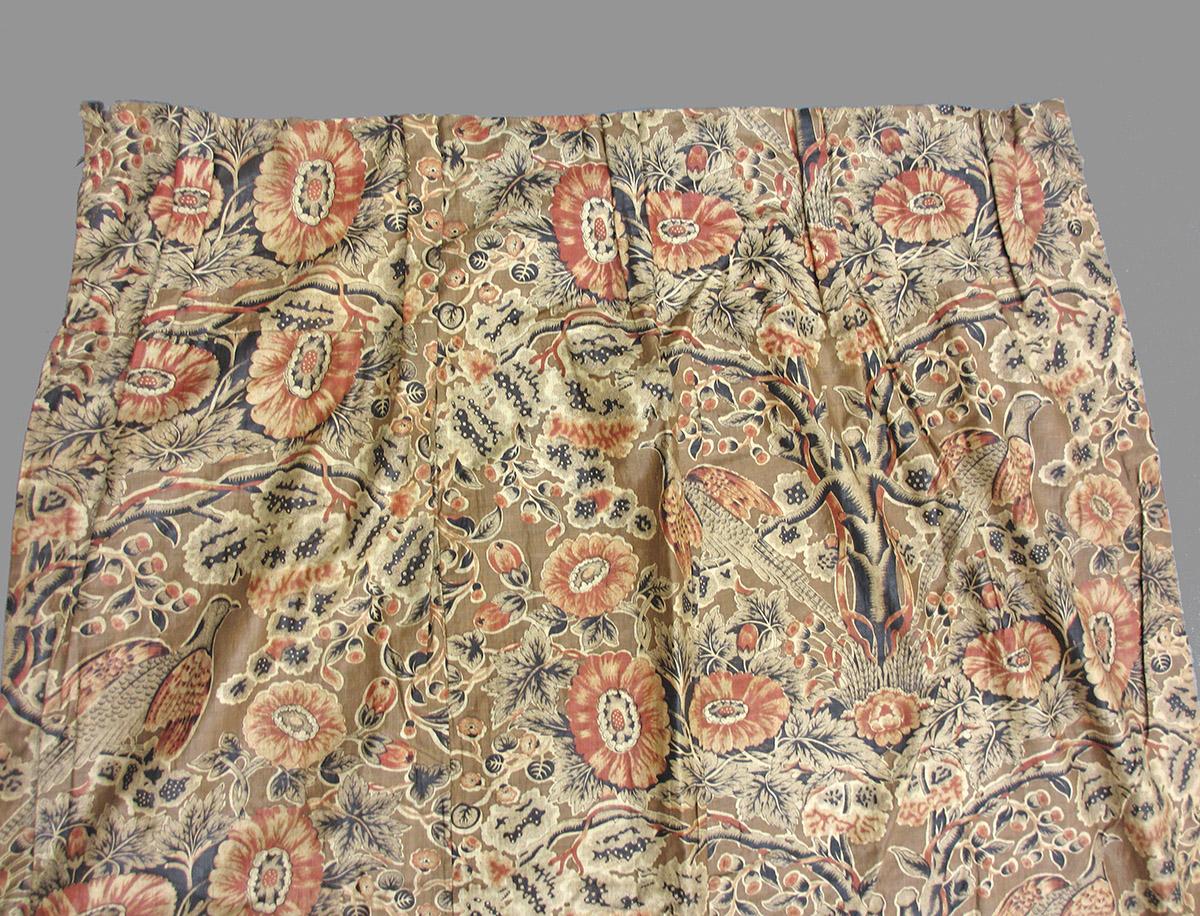 1969.3820.001 textile, printed detail