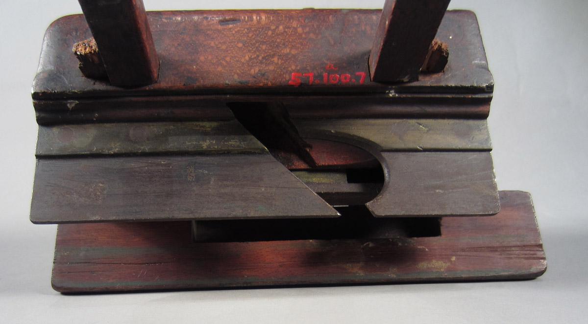 1957.0100.007 A-D Grooving plane, Steel sole
