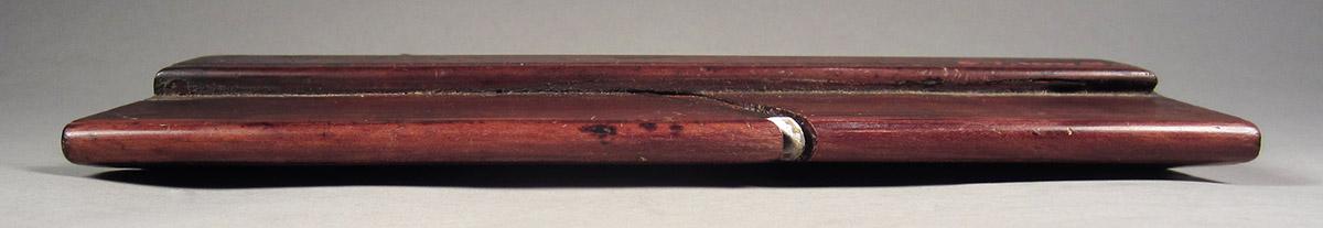 1957.0100.008 A-C, Round plane, sole