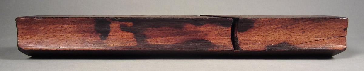 1957.0100.011 Hollow plane, sole