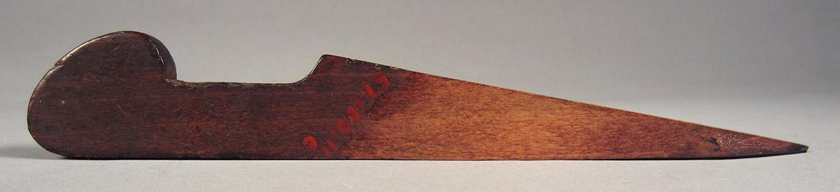 1957.0100.011 Hollow plane, wedge side 1