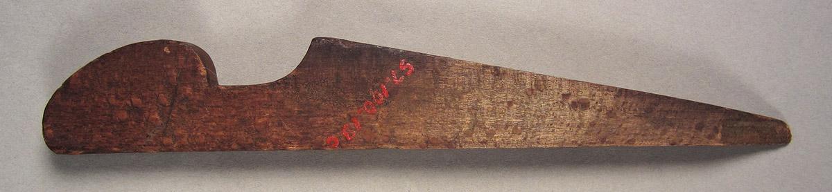 1957.0100.013 A-C, Molding plane, wedge side 1