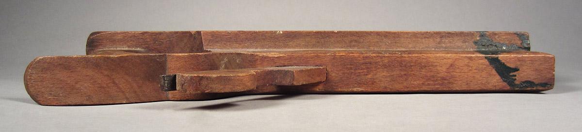 1957.0100.015 A-C, Groove plane, top
