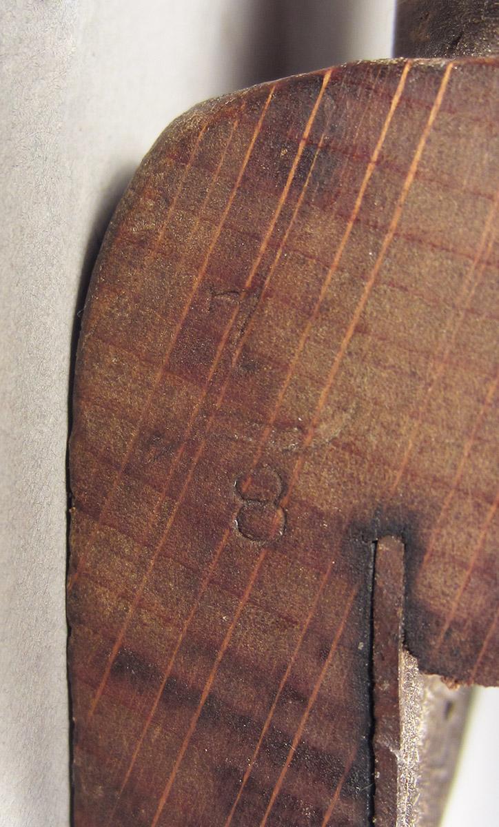 1957.0100.015 A-C, Groove plane, mark 1