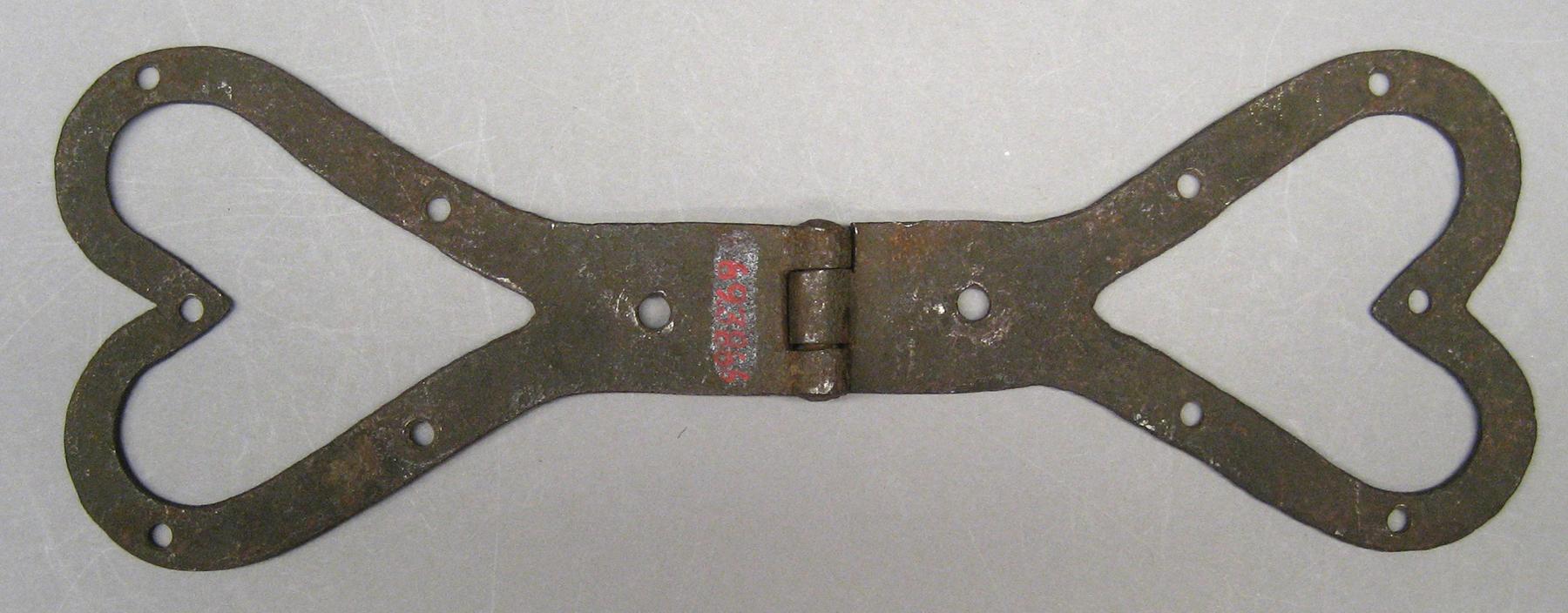 1969.3866 Hinge