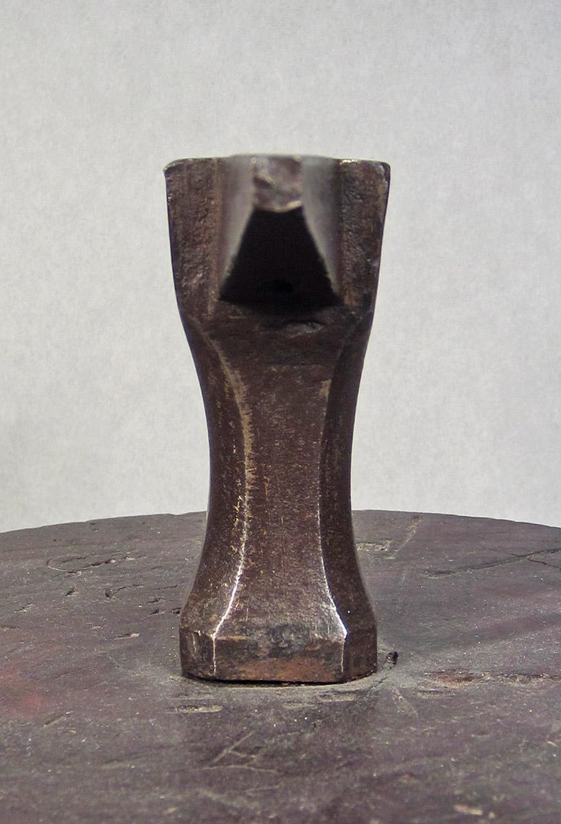 1957.0101.001, Anvil, anvil side 3