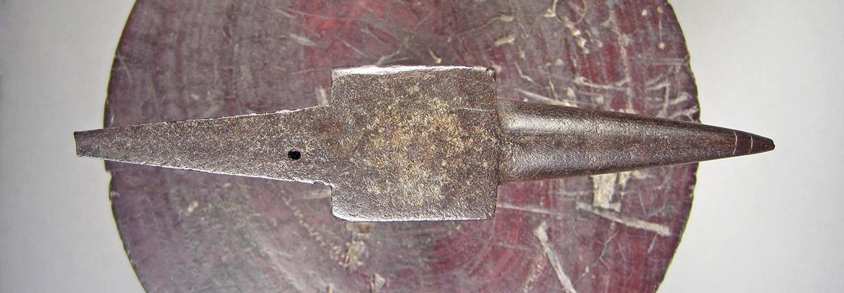 1957.0101.001, Anvil, anvil top
