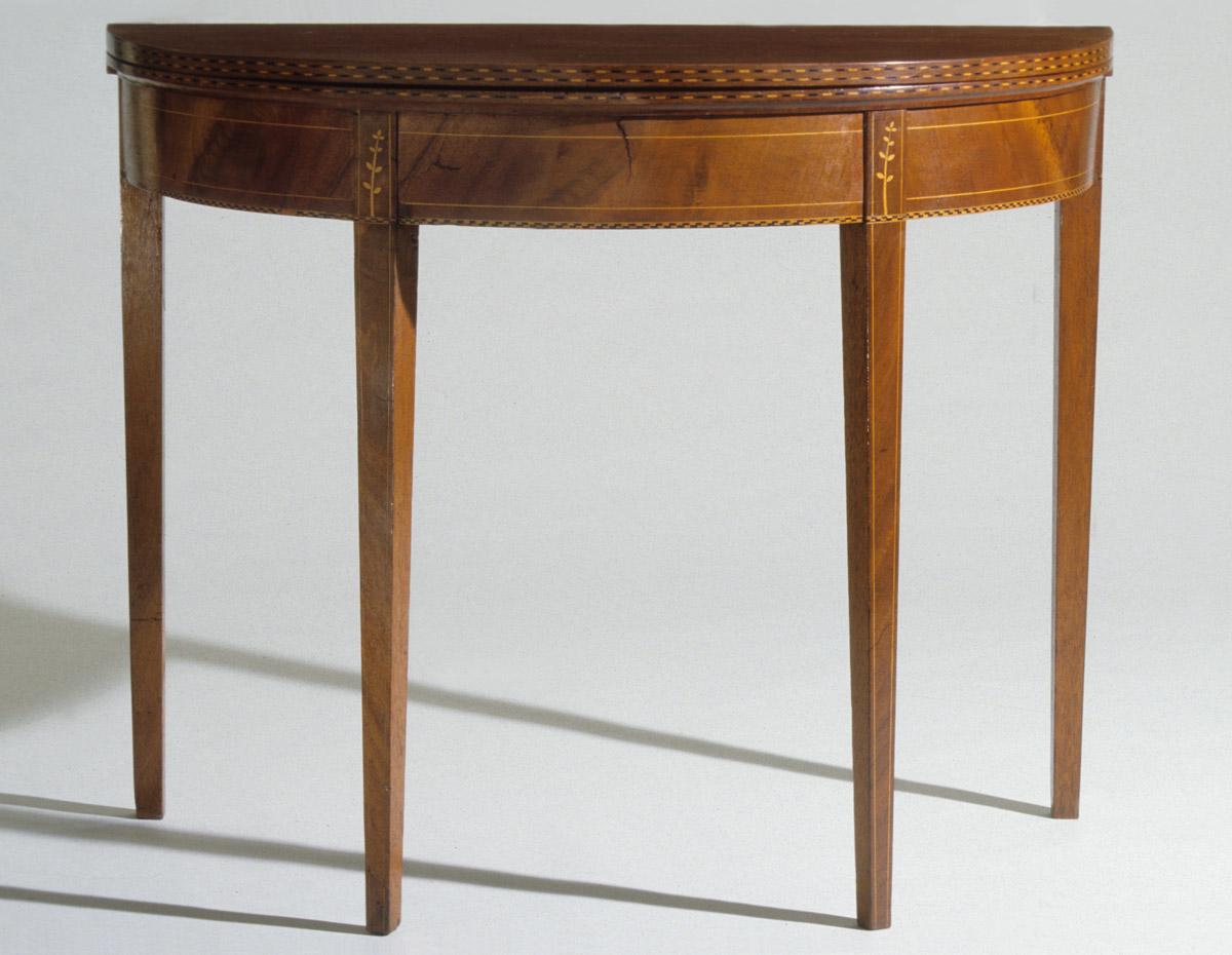 1957.0103.002 Table