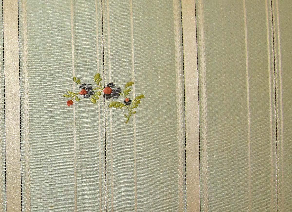 slip seat fabric detail 1969.4614