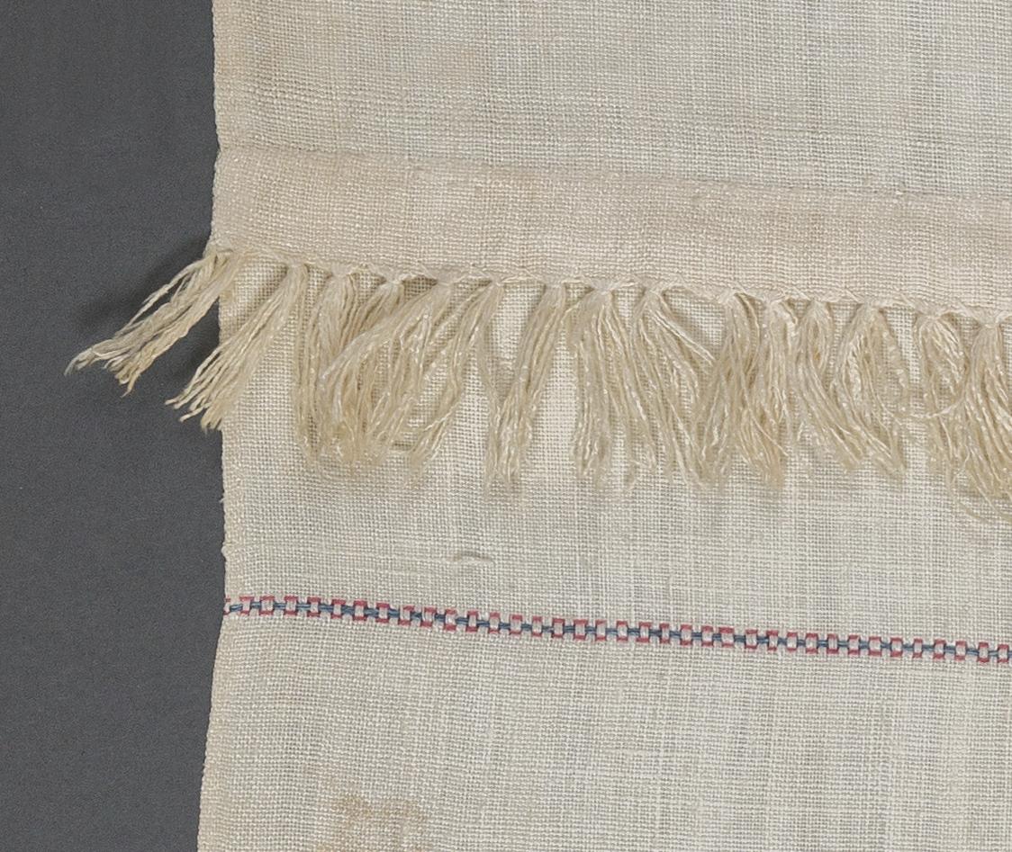 1957.0117 Towel, detail 9